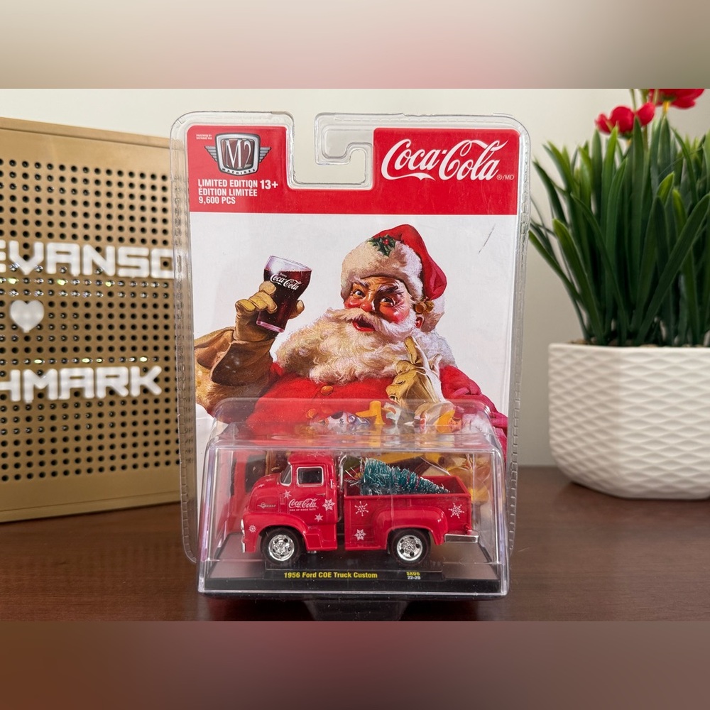 New M2 Machines Coca Cola 1956 Ford  COE Truck Custom